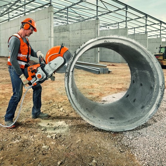 เครื่องตัดคอนกรีต16" / 2 STROKE POWER CUTTER